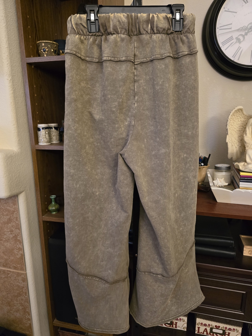 Zenana Mineral Wash Wide Leg Pants Taupe Gray Drawstring Cargo Bohemian Small - Picture 5 of 6